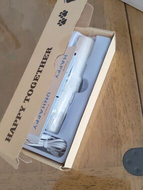 White Rechargeable Device with Cord - Neutral
